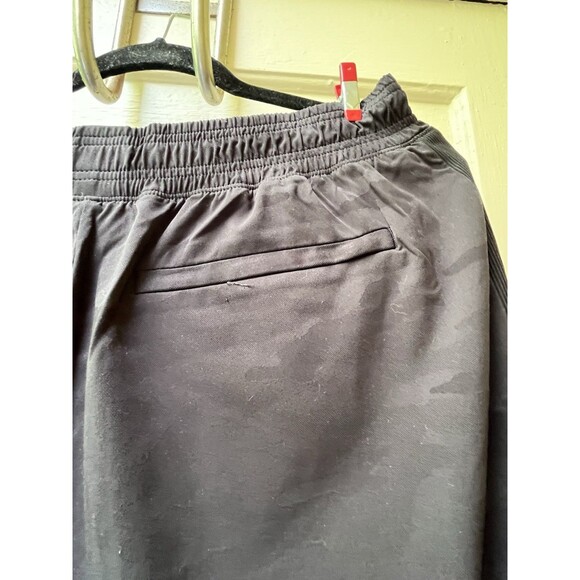 Athleta Brooklyn joggers Camouflage athletic workout pants size 16 black pink - Picture 8 of 16